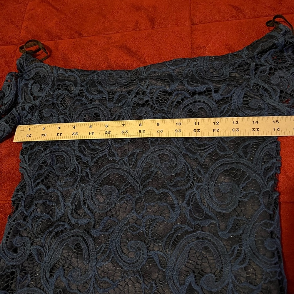 Dress - Picture 3 of 5